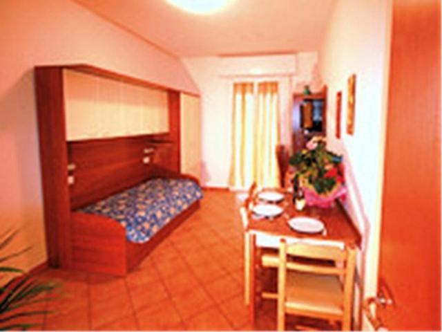 Residence Algarve Ρίμινι Δωμάτιο φωτογραφία