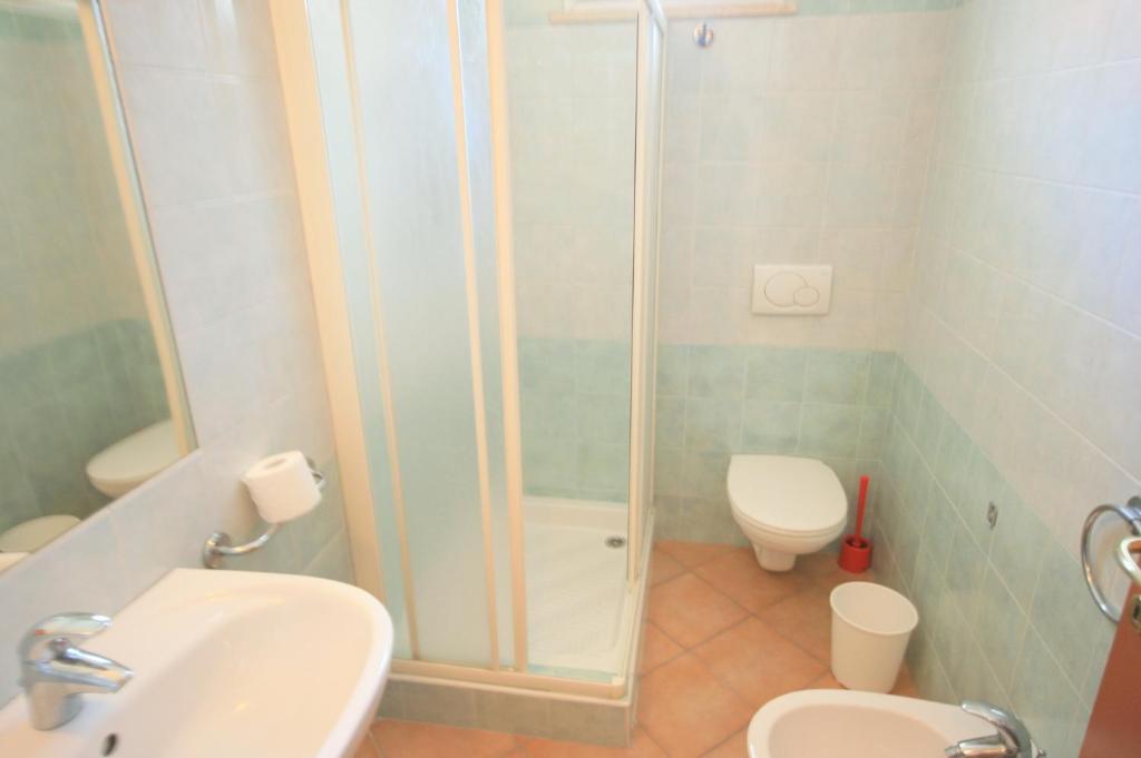 Residence Algarve Ρίμινι Εξωτερικό φωτογραφία